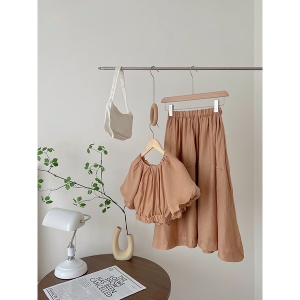 Set áo croptop đũi tay bồng 2 lớp bo chun kèm chân váy dài S352 SUSTORE