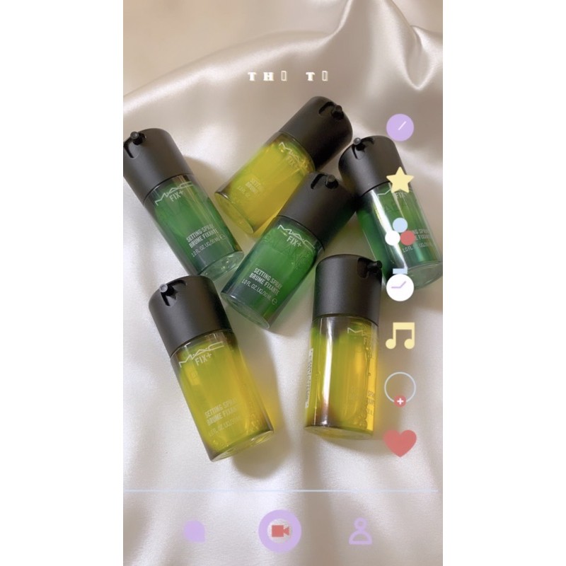 Xịt Khoá Make Up M.A.C