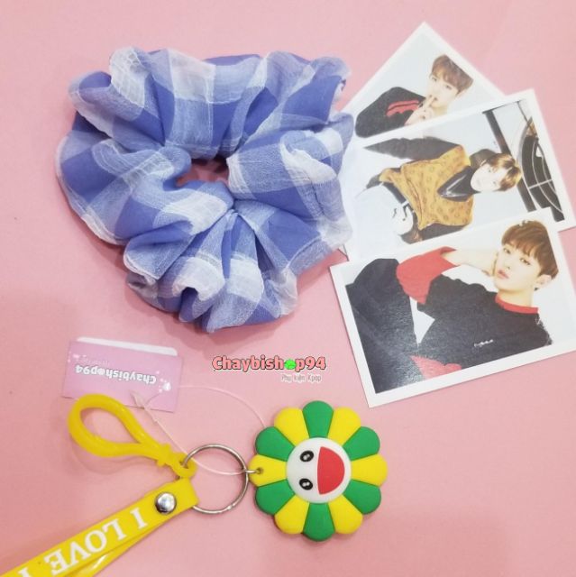 Scrunchies kẻ