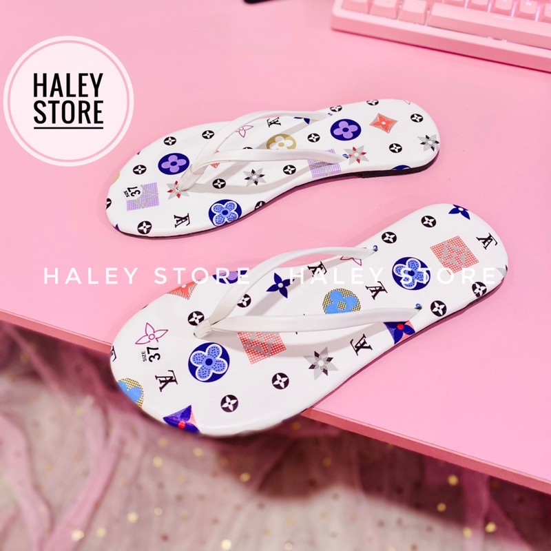 Dép nữ đế bệt kẹp dây xỏ ngón hoạ tiết L/V xinh yêu hottrend mùa hè 2021 HALEY STORE