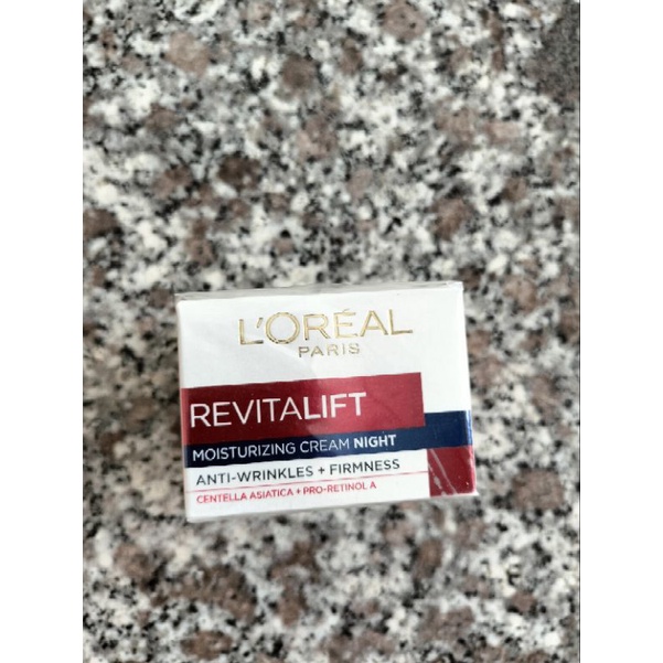 Bộ kem chống lão hoá giảm nếp nhăn Kem ngày và đêm L'oreal Paris Revitalift  20ml + 20ml