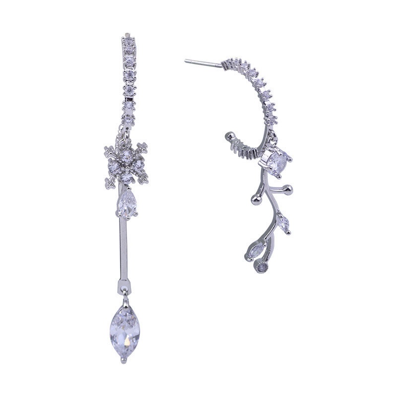 Khuyên Tai Dáng Dài Hình Bông Hoa Đính Đá Phong Cách Thời Trang Hàn Quốc