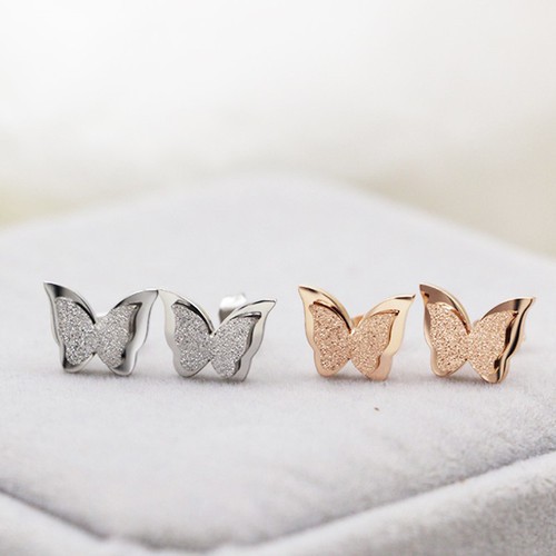 Bông Tai Bướm Cát Titan Ko Đen TT 2569