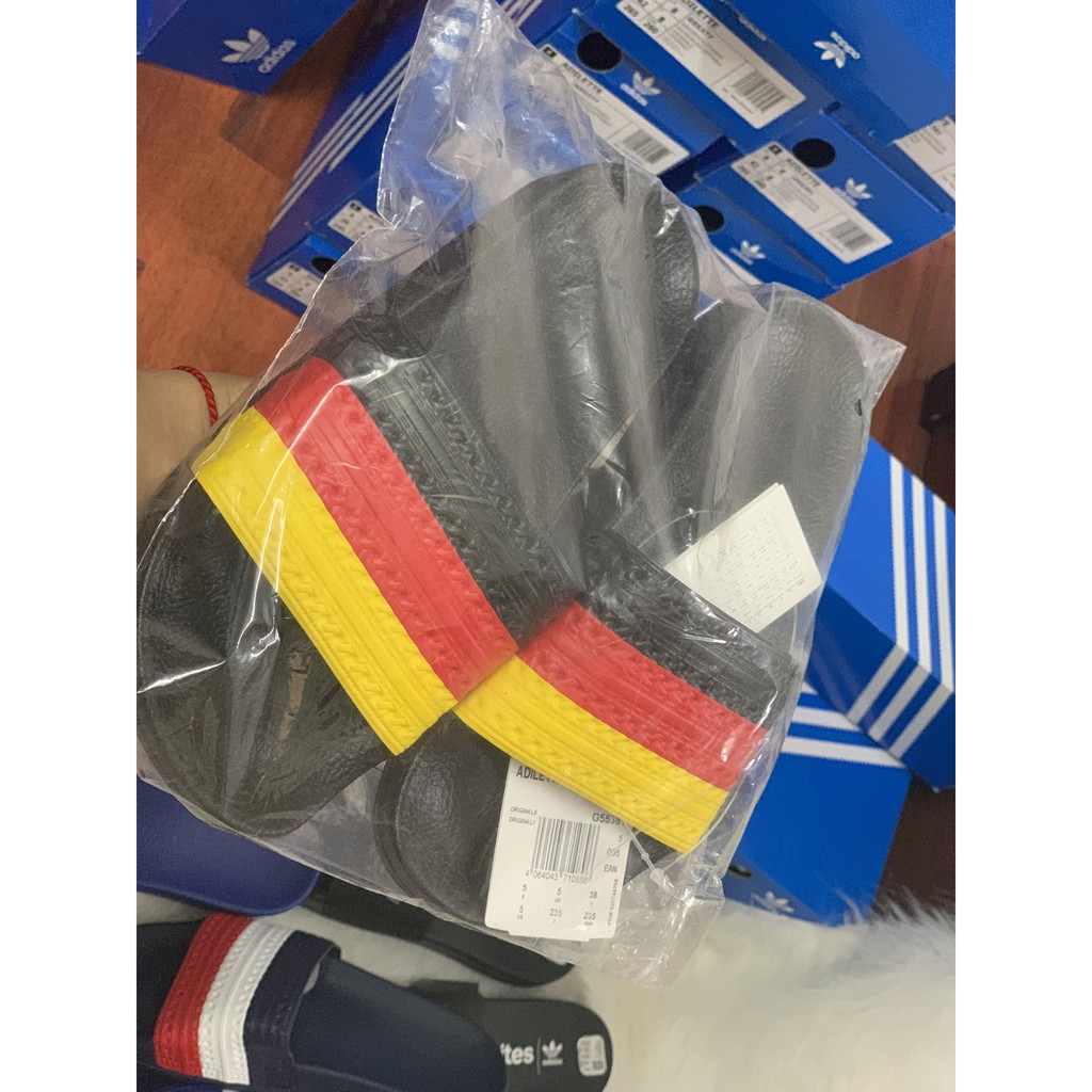 Dép Adidas Adilette Slides 100% Authentic - Dép Adidas hình cờ quốc kỳ Chính hãng. Made in Italy