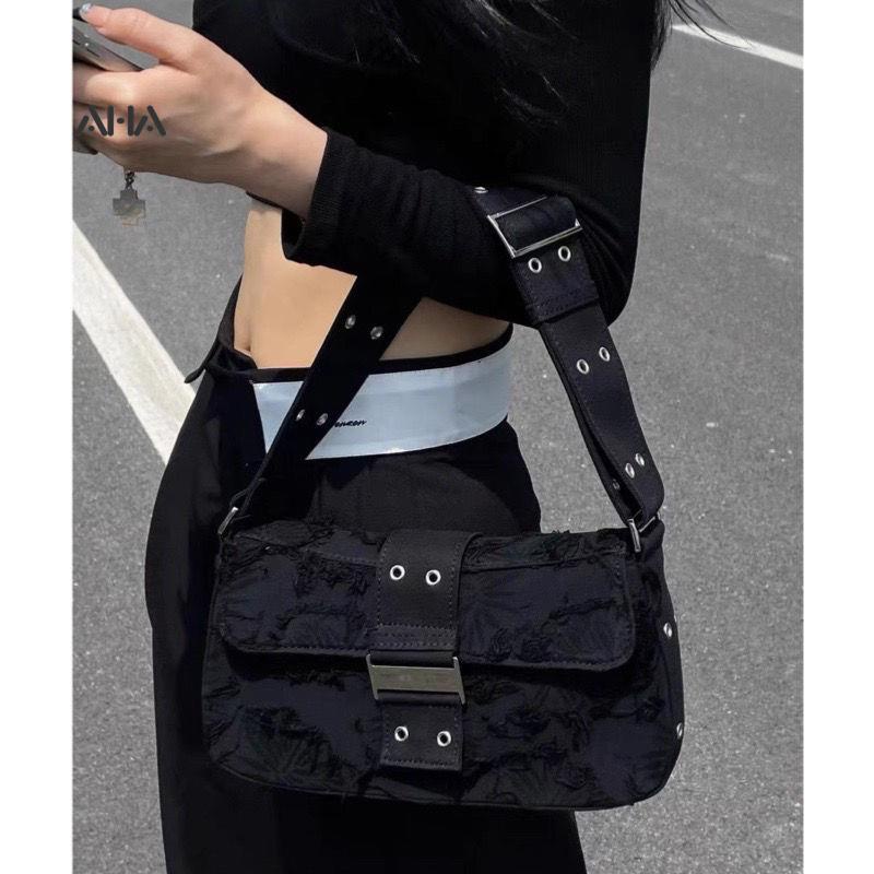 Túi xách AHA official thiết kế tua rua phong cách retro sáng tạo cho nữ