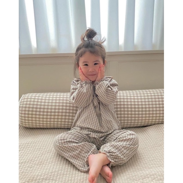 Bộ peekaboo kẻ sọc