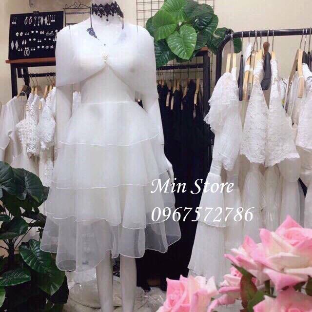 Váy công chúa trễ vai