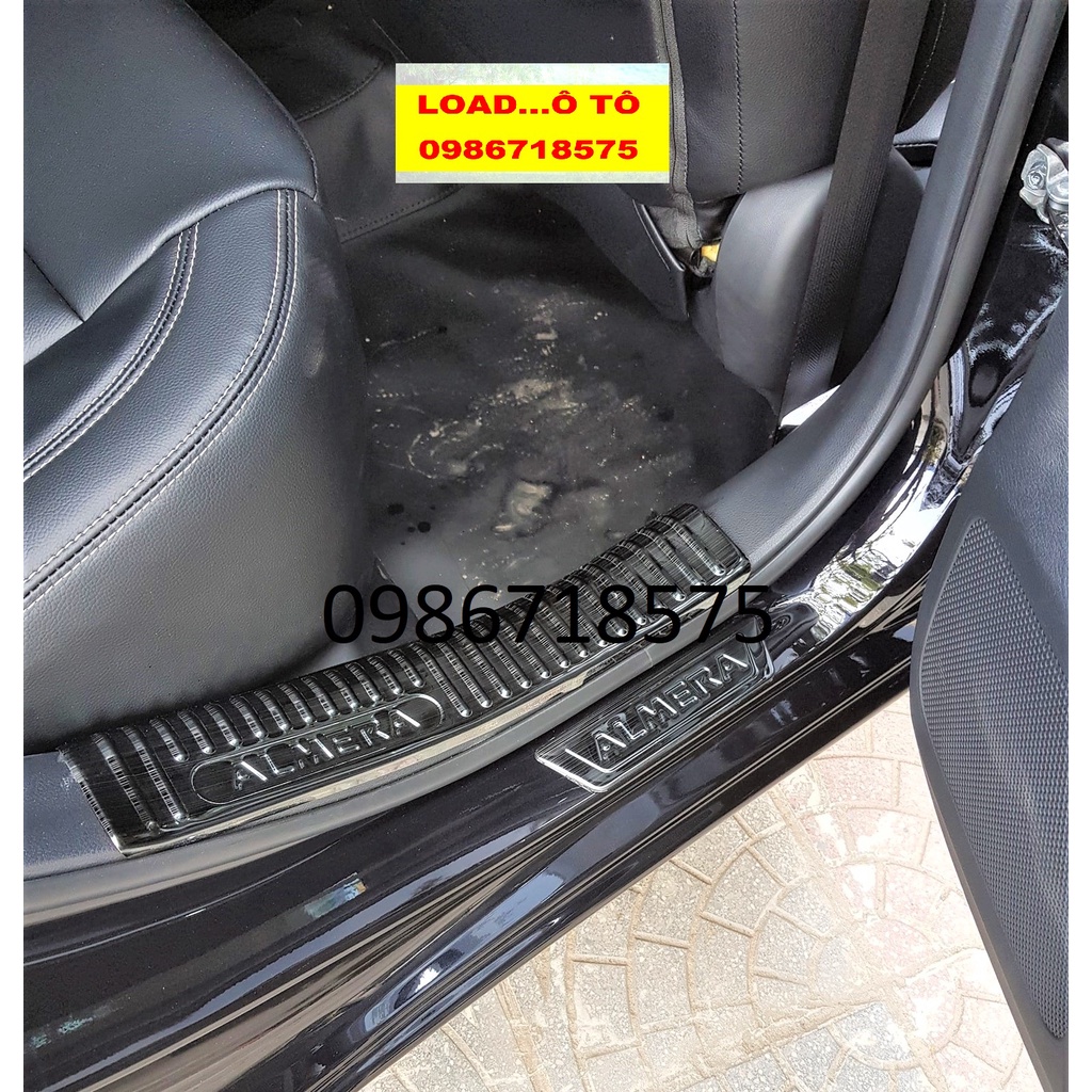 Ốp Bậc Chân, Nẹp Bước Chân Xe Nissan Almera 2023-2021 Mẫu Titan Cao Cấp