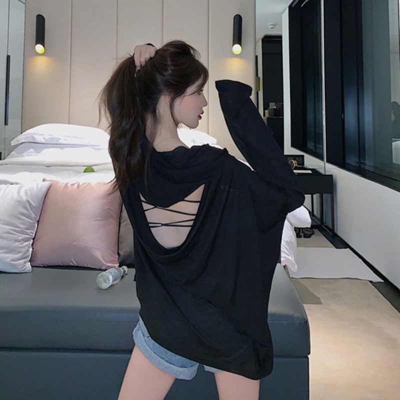 Áo hoodie hở lưng