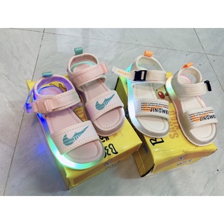 Sandan có đèn cho bé hàng quảng châu cao cấp fullbox size 26-30