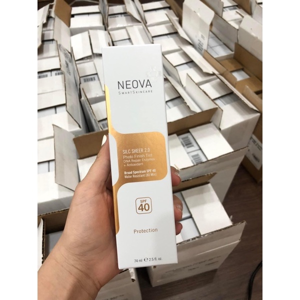 KEM CHỐNG NẮNG NÂNG TONE NEOVA SPF 40 + SPF 50 DNA DAMAGE CONTROL SILC SHEER 2.0