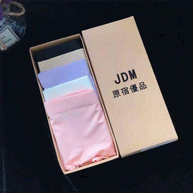 1 hộp quần chip Muji