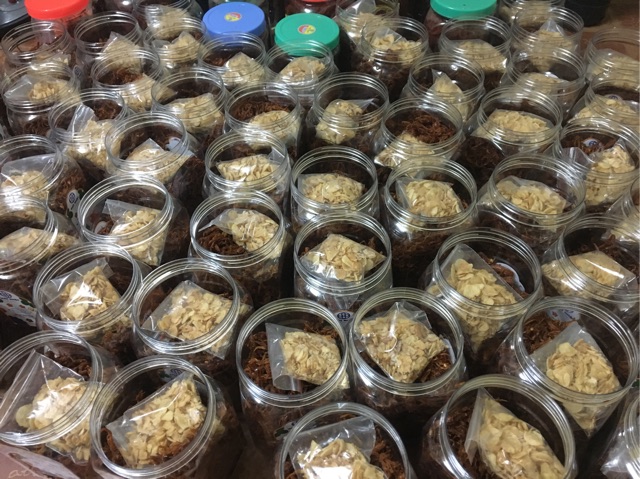 [Mã GROXUAN1 giảm 8% đơn 150K] 500g Heo KHô Cháy Tỏi (Loại Ngon Đặc Biệt) | BigBuy360 - bigbuy360.vn