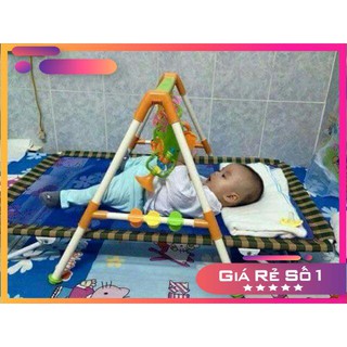 Kệ chữ A chú vẹt có nhạc cho bé.