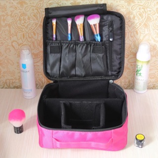 Sỉ lẻ các laoij Cốp phun xăm , đồ trang điểm,mi,nail ,các loại giá rẻ! Cốp đồ mi ,trang điểm 2 màu y hình hàng đẹp nhé.