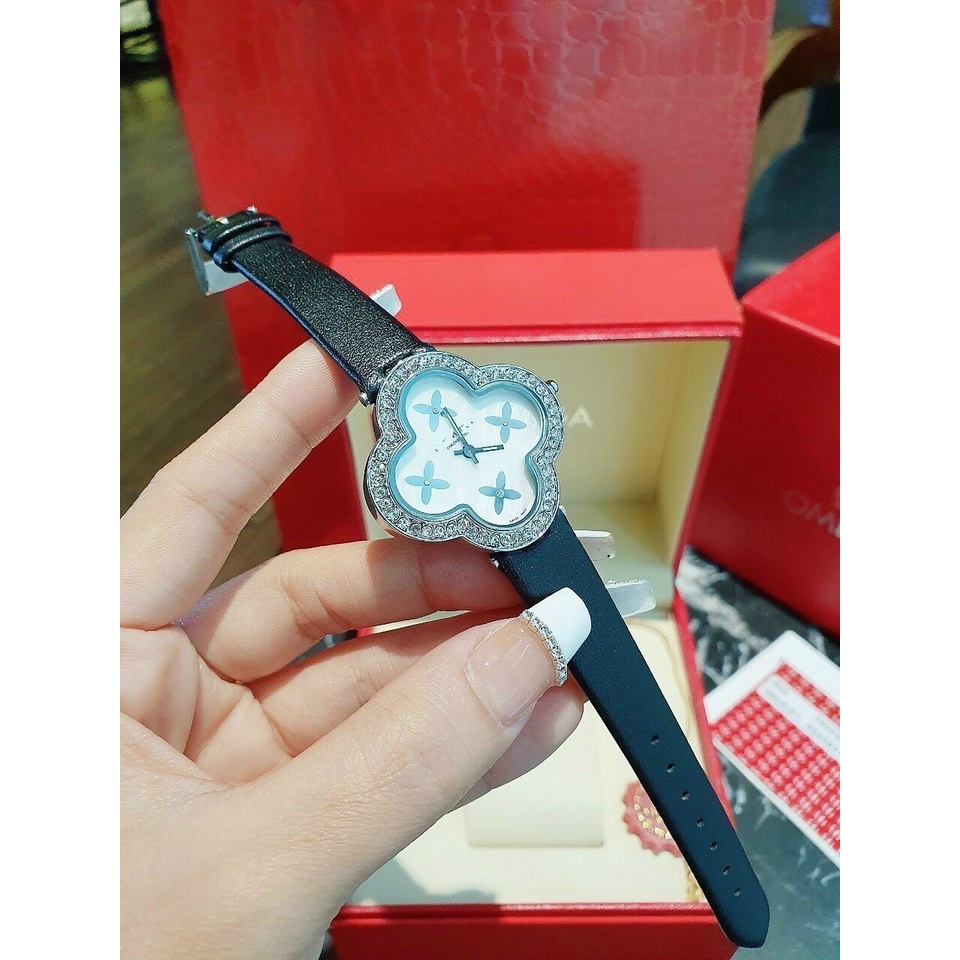 ĐỒNG HỒ NỮ DÂY da LV sale 600K máy Nhật màu đen nâu