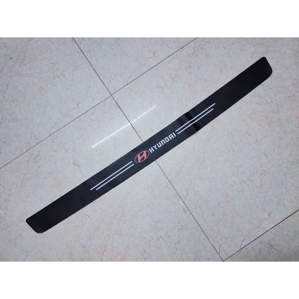 Miếng dán decal bảo vệ xe hãng Hyundai cho xe I10, I20, I30, Accent, Santafe, Tucson, Kona, Getz, Avante, Elantr