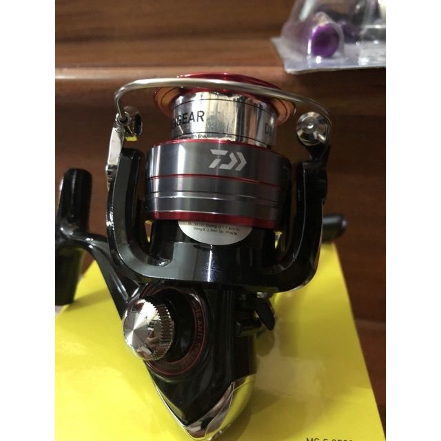 Máy câu Daiwa MG S 2500, 4000 chất lượng cao hàng chuẩn 23