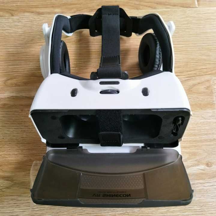 Combo Kính Thực Tế Ảo Xem Phim VR Shinecon 6.0 G06EB, Kính xem phim 3d VR Box + Tay cầm chơi game bluetooth 3.0