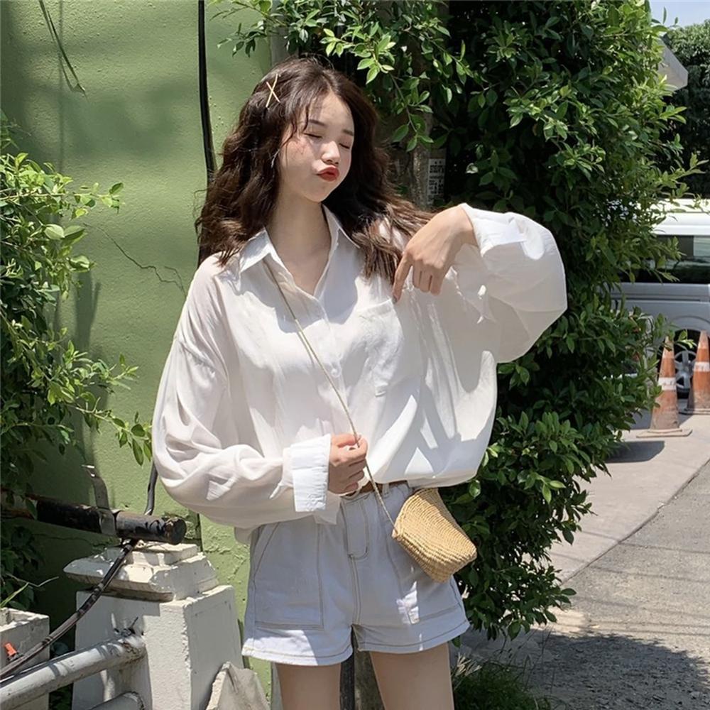 Áo Sơ Mi Chống Nắng Dáng Rộng Ngắn Lưng Đơn Giản 50248