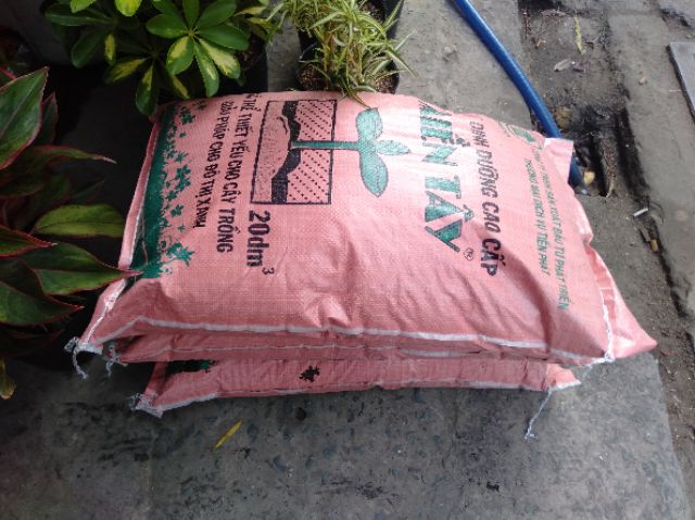 Đất sạch dinh dưỡng cao cấp Miền Tây - 20dm3/8kg
