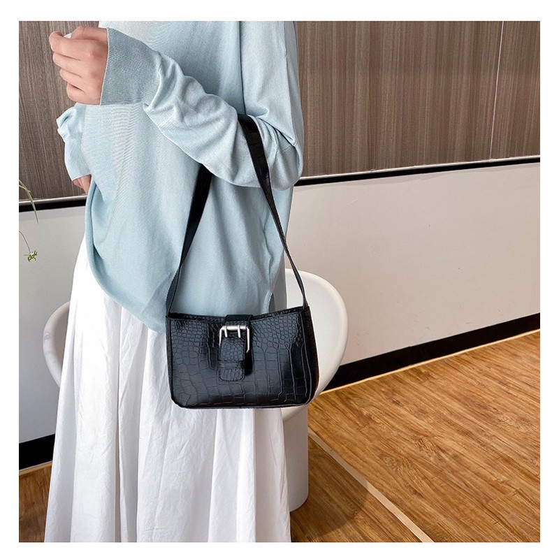 Túi da đeo vai ulzzang (có sẵn)