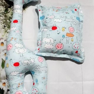 Gối huơu gối đầu cho bé