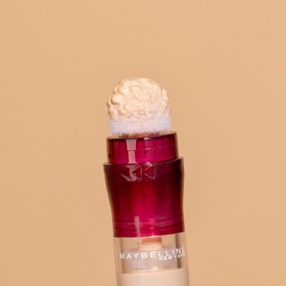 KEM NỀN MAYBELLINE INSTANT AGE REWIND ERASER TREATMENT MAKE-UP