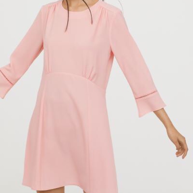 Váy hm sale siêu rẻ