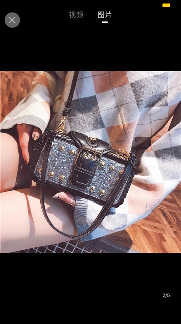 Túi đeo chéo ba ngăn