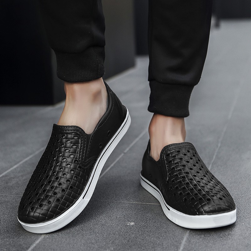 Giày nhựa xốp đi mưa siêu nhẹ chân cho nam và Fashion Slip-ons Man Sandals 40-45 Big Size