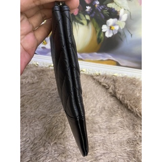 clutch màu đen size 27