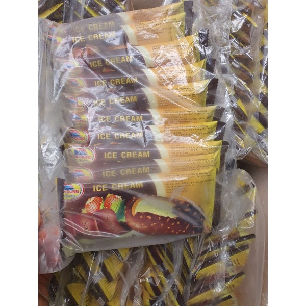 30 QUE KEM SOCOLA HẠNH NHÂN VỎ GIÒN - Combo 30que