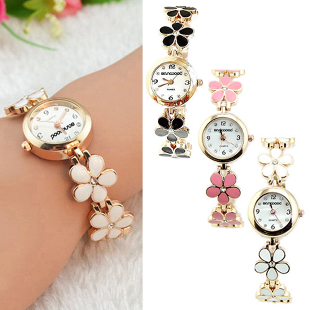 Đồng hồ mặt tròn dây đeo hình hoa cúc mạ vàng Hàn Quốc cho nữ