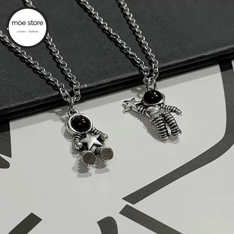 Vòng Cổ Hình Phi Hành Gia Cá Tính Unisex