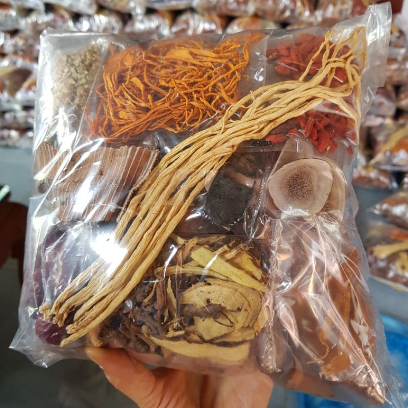 1 thang Rocket ngâm rượu thảo dược