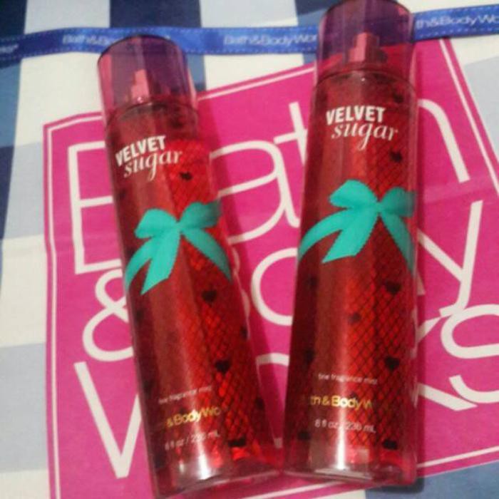 LEON Xịt Thơm Toàn Thân Da Bath &amp; Body Works - Velvet Sugar -𝐦𝐚̂̃𝐮 𝐭𝐡𝐮̛̉ 𝟑𝟎𝐦𝐥/𝟓𝟎𝐦𝐥