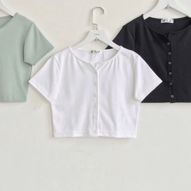 Áo croptop 6 cúc bấm dọc siêu hot trend