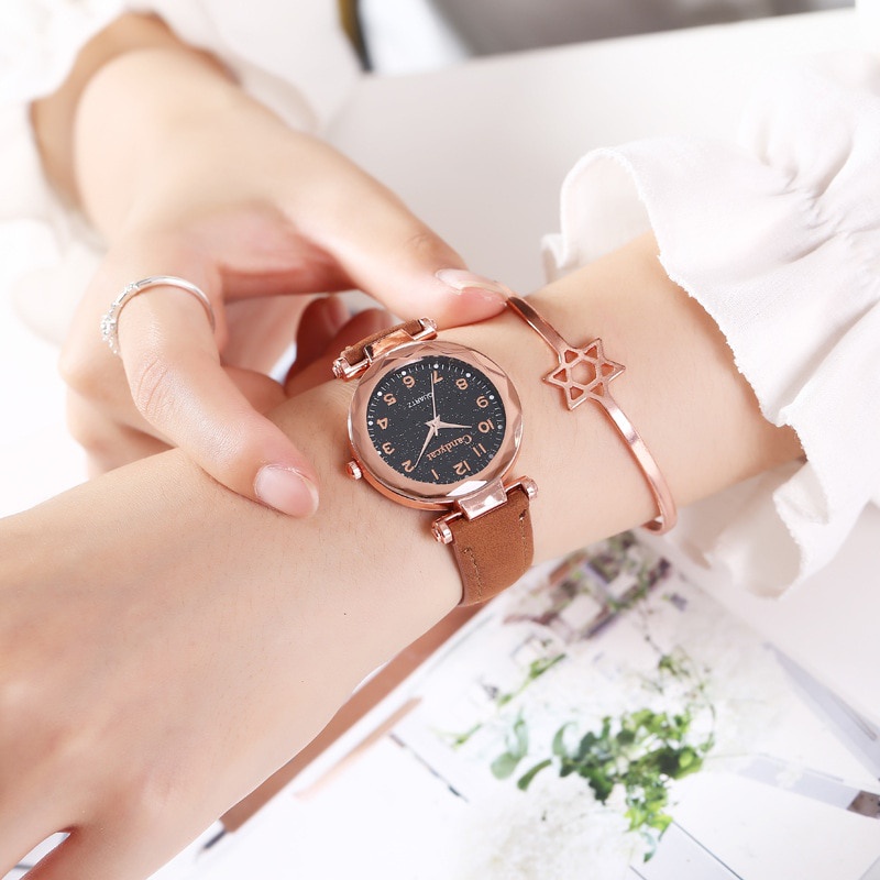 Đồng hồ nữ dây da màu đỏ chống thấm nước sang trọng