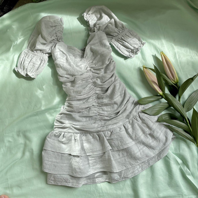 Đầm tay phồng lai bèo | BigBuy360 - bigbuy360.vn