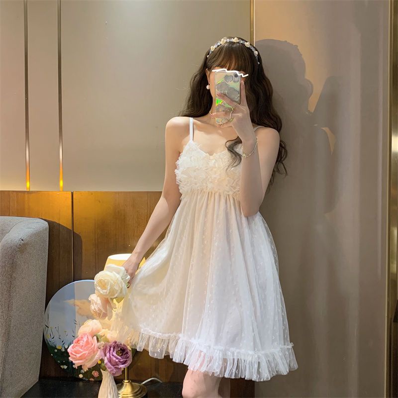 Đầm Ngủ Hai Dây Có Mút Đệm Ngực Phong Cách Công Chúa Quyến Rũ