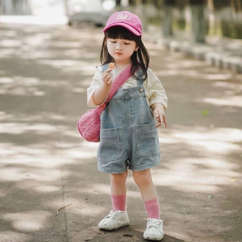 Quần Yếm jean cộc bé trai bé gái