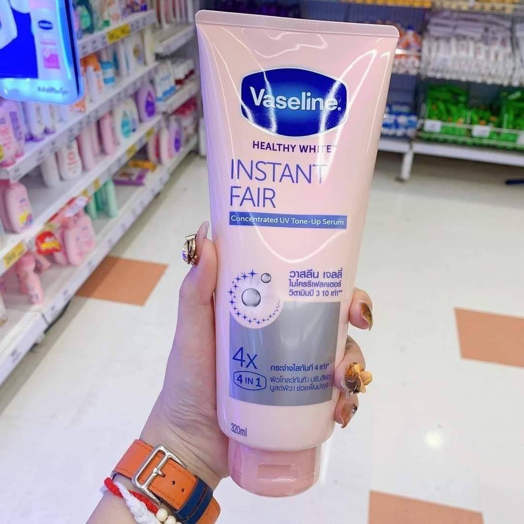 KEM VASELINE 4X TINH CHẤT NGỌC TRAI MỚI DƯỠNG DA TRẮNG HỒNG BAN ĐÊM 300ML - chai 350ml