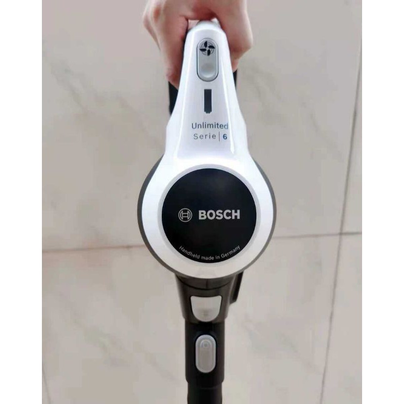 Máy hút bụi cầm tay không dây Bosch Vacuum 12