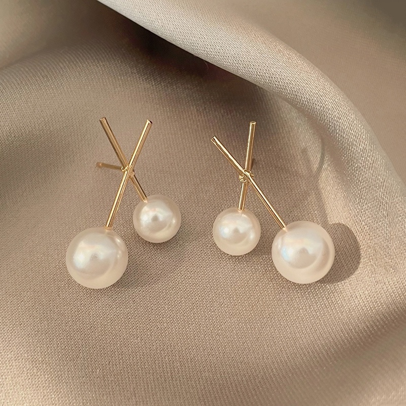 Bông tai hình dáng độc đáo nữ tính