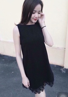 Đầm xuông phối ren