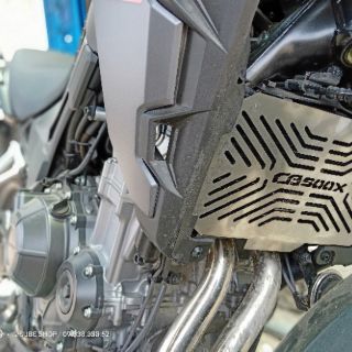 Che két nước CB500X