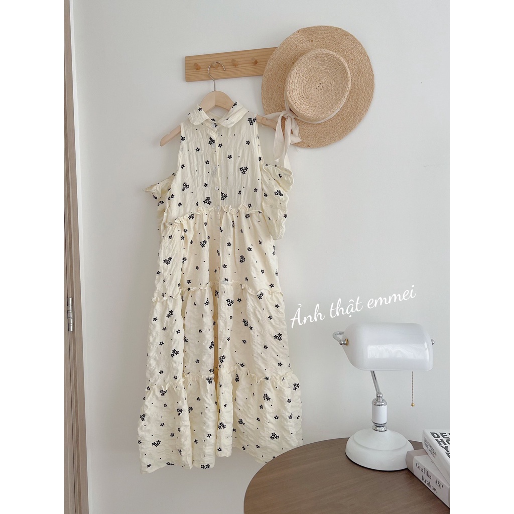 Đầm babydoll khoét vai dáng dài hoa đen nhỏ dễ thương Emmei - v165
