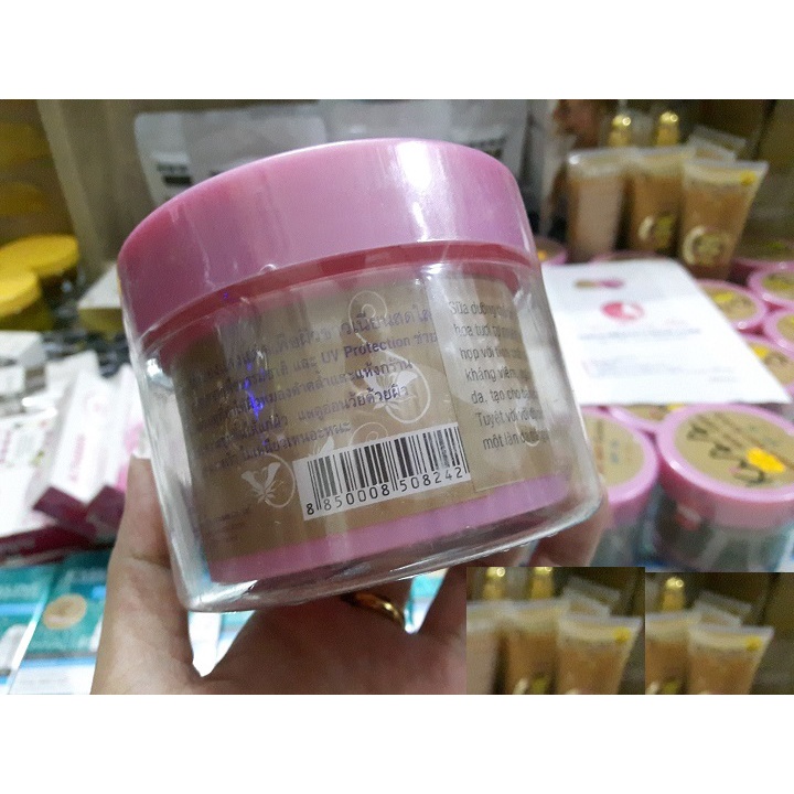 Kem Kiss dưỡng trắng da body kiss Erina Trà Xanh