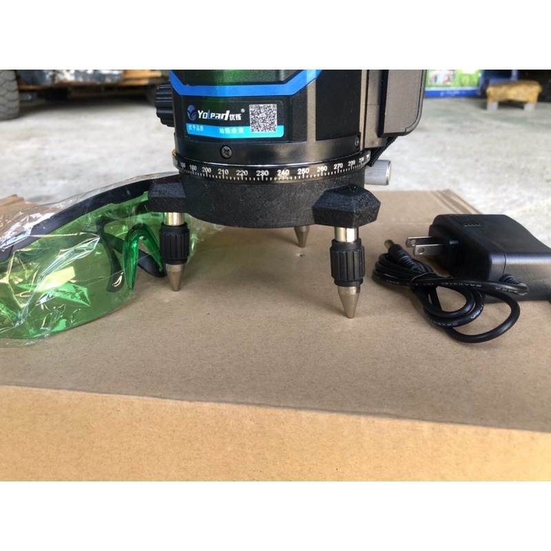 Máy cân bằng laze 2 tia xanh siêu sáng